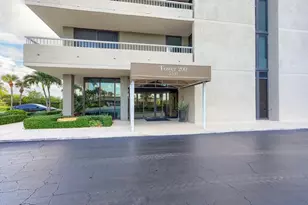 5550 N Ocean Dr, Singer Island, FL 33404 - Photo 50