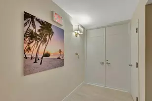 5550 N Ocean Dr, Singer Island, FL 33404 - Photo 54