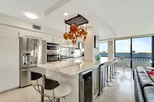 5550 N Ocean Dr, Singer Island, FL 33404 - Photo 1