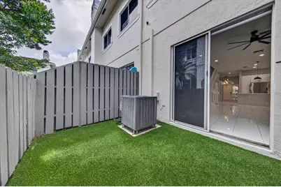 835 NE 17th Way, Fort Lauderdale, FL 33304 - Photo 14