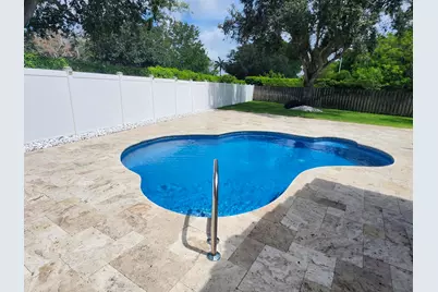 1582 NW 135th Avenue, Pembroke Pines, FL 33028 - Photo 4