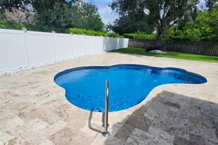 1582 NW 135th Ave, Pembroke Pines, FL 33028 - Photo 4