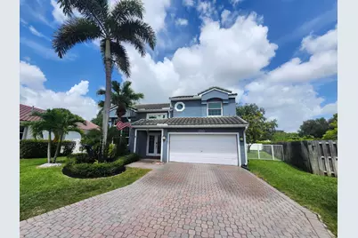 1582 NW 135th Avenue, Pembroke Pines, FL 33028 - Photo 1