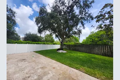 1582 NW 135th Avenue, Pembroke Pines, FL 33028 - Photo 10