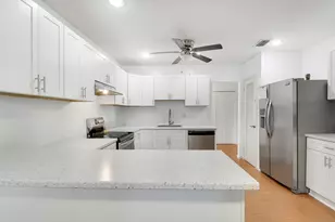 98 Pintail Ct, Royal Palm Beach, FL 33411 - Photo 4