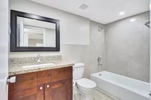 450 NW 20th St, Boca Raton, FL 33431 - Photo 18