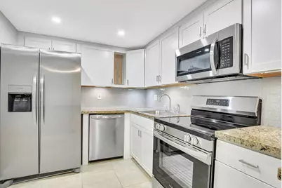450 NW 20th Street #2020, Boca Raton, FL 33431 - Photo 8