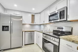 450 NW 20th St, Boca Raton, FL 33431 - Photo 8