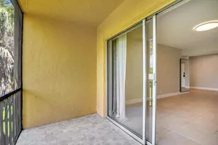 450 NW 20th St, Boca Raton, FL 33431 - Photo 22