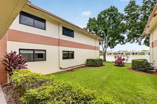 15401 Pembridge Ave, Delray Beach, FL 33484 - Photo 2