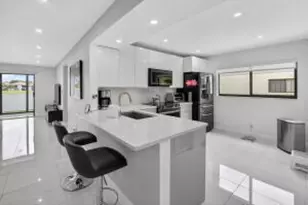 15401 Pembridge Ave, Delray Beach, FL 33484 - Photo 2