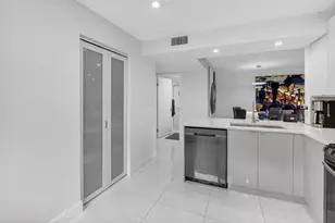 15401 Pembridge Ave, Delray Beach, FL 33484 - Photo 20