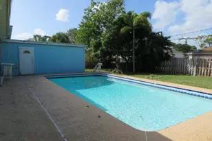 134 NW Peach St, Port Saint Lucie, FL 34983 - Photo 18