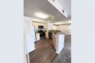 3663 NW Adriatic Lane, Jensen Beach, FL 34957 - Photo 4