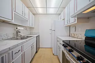 900 NE 18th Ave, Fort Lauderdale, FL 33304 - Photo 32