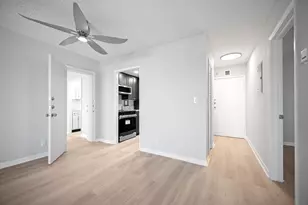 900 NE 18th Ave, Fort Lauderdale, FL 33304 - Photo 8