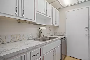 900 NE 18th Ave, Fort Lauderdale, FL 33304 - Photo 34