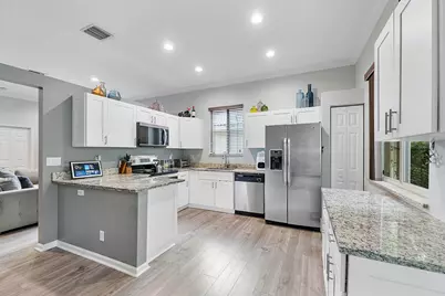5024 Ibis Court, Coconut Creek, FL 33073 - Photo 10