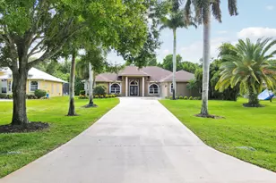 164 SE Osprey Rdg, Port Saint Lucie, FL 34984 - Photo 1