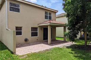10785 Paperbark Pl, Boynton Beach, FL 33437 - Photo 8