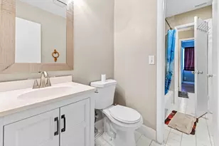 7904 SW 8th St, North Lauderdale, FL 33068 - Photo 20