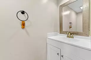 7904 SW 8th St, North Lauderdale, FL 33068 - Photo 10