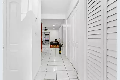 7904 SW 8th Street, North Lauderdale, FL 33068 - Photo 24