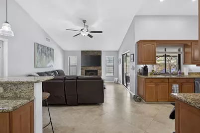 559 Azure Avenue, Wellington, FL 33414 - Photo 8