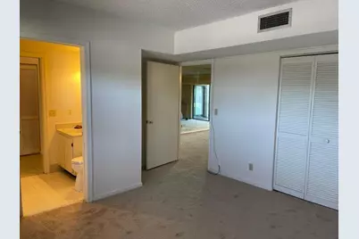 5981 Via Vermilya #106, Lake Worth, FL 33462 - Photo 6