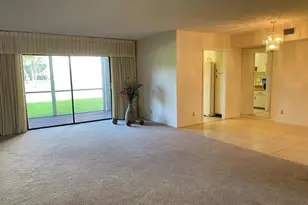 5981 Via Vermilya, Lake Worth, FL 33462 - Photo 8