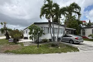4707 Nancy Dr, Greenacres, FL 33463 - Photo 2