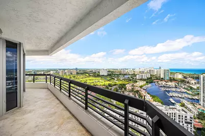 3500 Mystic Pointe Drive, Aventura, FL 33180 - Photo 2