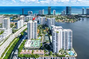 3500 Mystic Pointe Dr, Aventura, FL 33180 - Photo 52
