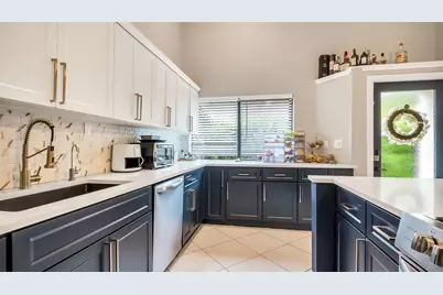 4335 N Palm Forest Dr Drive N, Delray Beach, FL 33445 - Photo 6