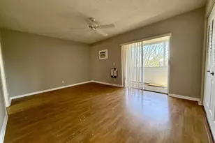 92 Northampton E, West Palm Beach, FL 33417 - Photo 6