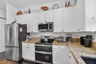 198 Bella Vista Way, Royal Palm Beach, FL 33411 - Photo 14