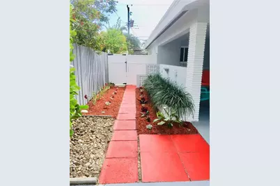 4580 NE 3rd Avenue, Oakland Park, FL 33334 - Photo 16