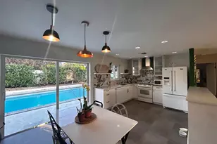 1301 SE Sandpiper Ln, Stuart, FL 34996 - Photo 12