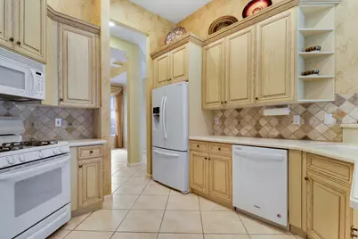 108 NW Lawton Road, Port Saint Lucie, FL 34986 - Photo 10