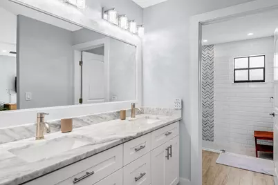 13549 Fountain View Boulevard, Wellington, FL 33414 - Photo 26