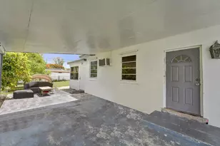4111 SW 32nd Dr, West Park, FL 33023 - Photo 4