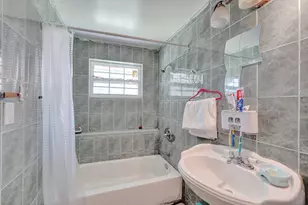 4111 SW 32nd Dr, West Park, FL 33023 - Photo 32