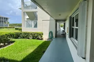 850 E Horizons E, Boynton Beach, FL 33435 - Photo 6