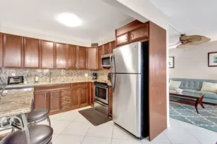 4049 Wolverton C, Boca Raton, FL 33434 - Photo 2