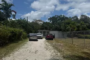 6315 SW 32nd St, Miramar, FL 33023 - Photo 2
