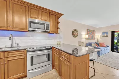 2965 NE 8th Terrace #101, Oakland Park, FL 33334 - Photo 4