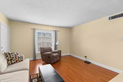 2171 NE 66th Street #812, Fort Lauderdale, FL 33308 - Photo 4