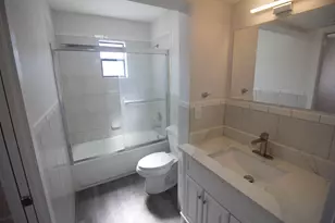 223 SE 11th Ave, Pompano Beach, FL 33060 - Photo 12