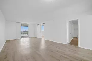 5700 NW 2nd Ave, Boca Raton, FL 33487 - Photo 10