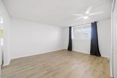 5700 NW 2nd Avenue #705, Boca Raton, FL 33487 - Photo 12